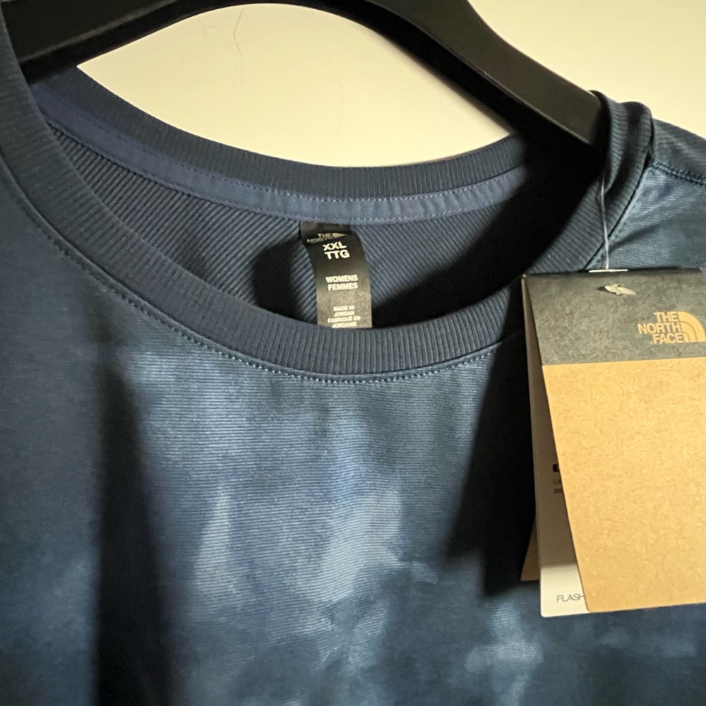 The North Face Flash-Dry Women's Printed Dawndream Long Sleeve Shirt - Picture 5 of 16